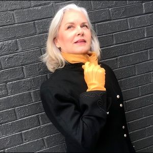 Meet your Posher, Robyn